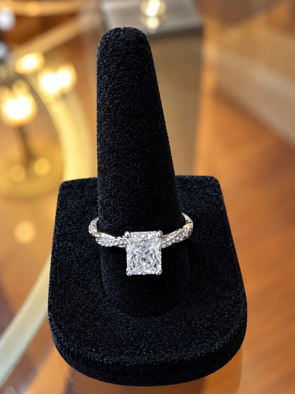 💎 2 CT Genuine Radiant-Cut Moissanite Ring – Size 9